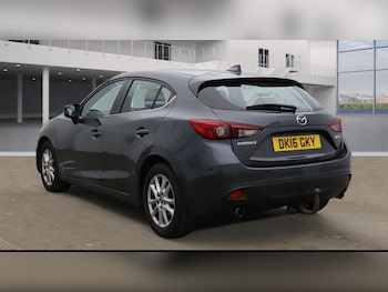 Used Mazda Mazda3 2016 for sale - 76240208: Photo 3