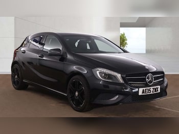 Used Mercedes-Benz A-Class 2015 for sale - 79165165: Photo