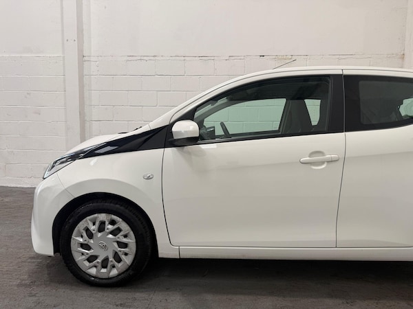 Used Toyota AYGO 2019 for sale - 76226957: Photo 10