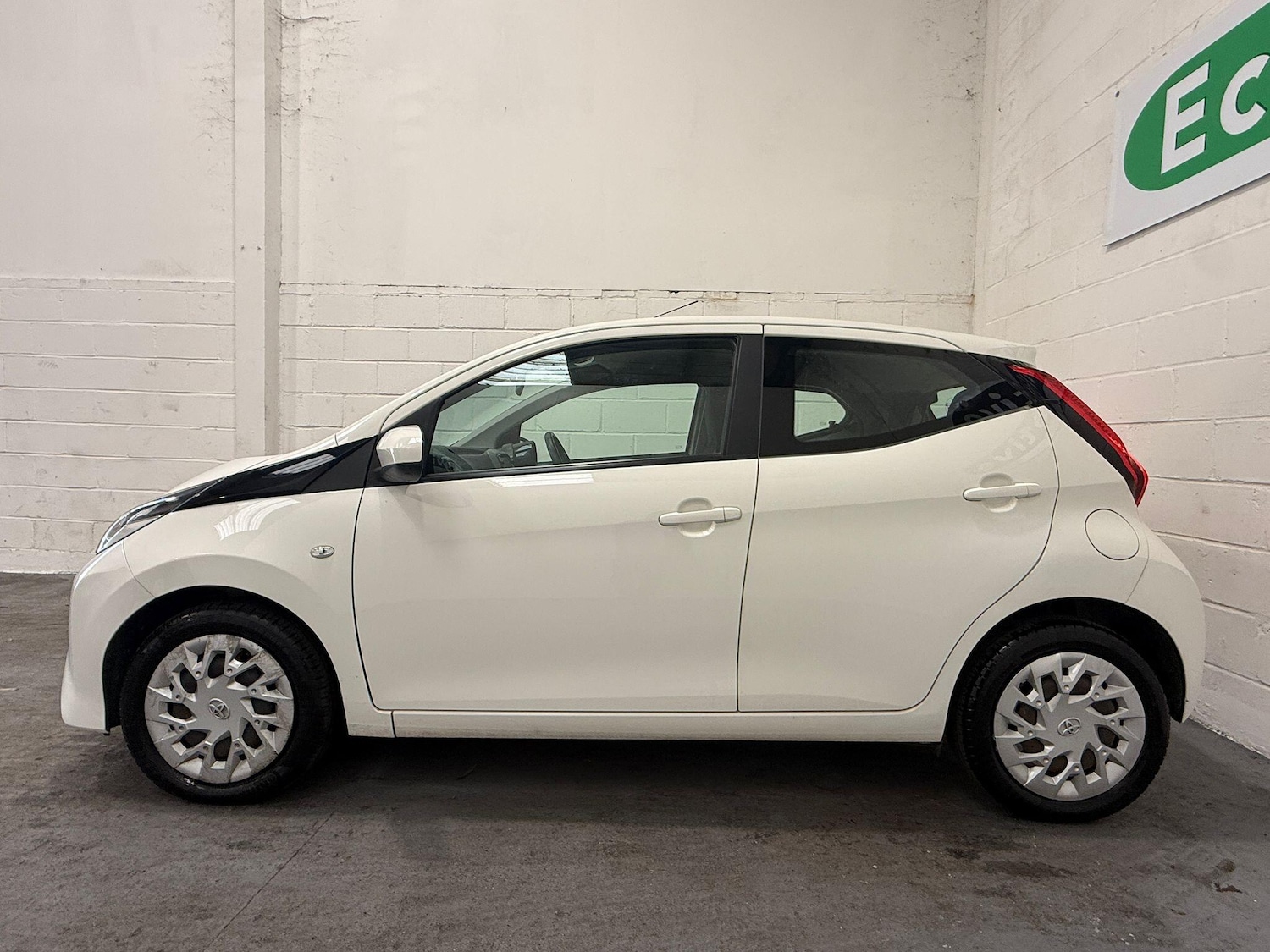 Used Toyota AYGO 2019 for sale - 76226957: Photo 14