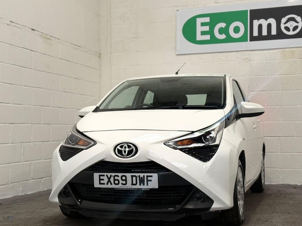 Used Toyota AYGO 2019 for sale - 76226957: Photo 2