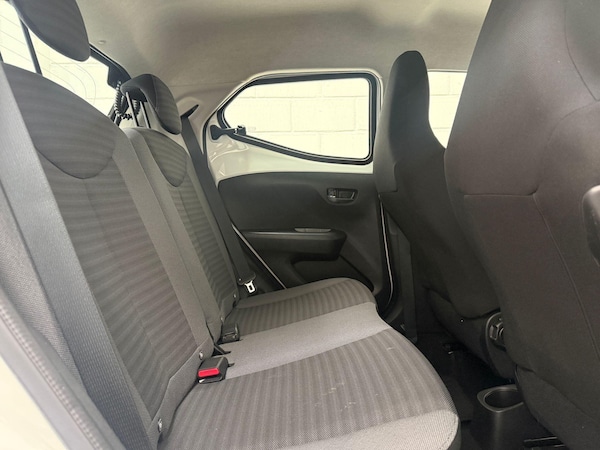 Used Toyota AYGO 2019 for sale - 76226957: Photo 30