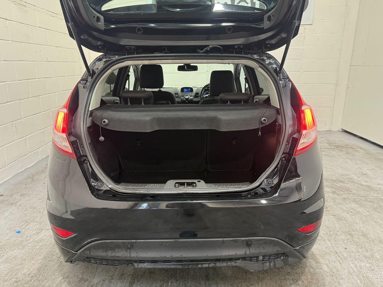 Vehicle 47