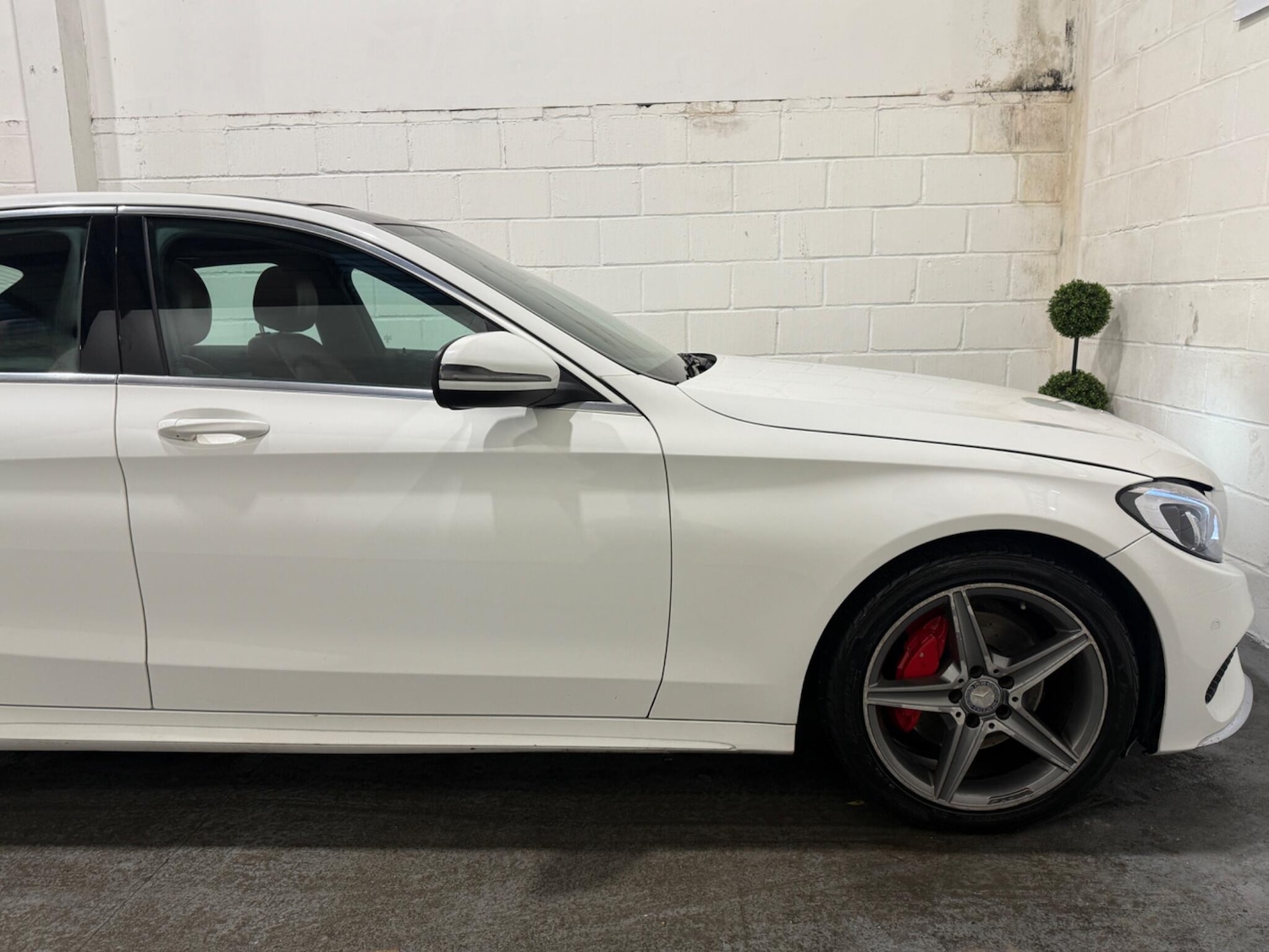 Used Mercedes-Benz C Class 2015 for sale - 77559638: Photo 10