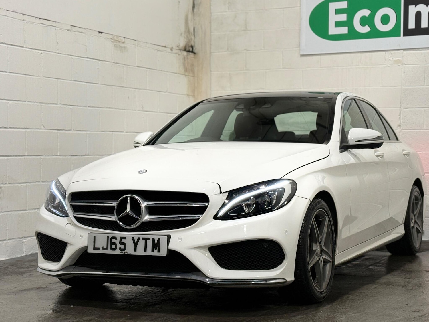 Used Mercedes-Benz C Class 2015 for sale - 77559638: Photo 3