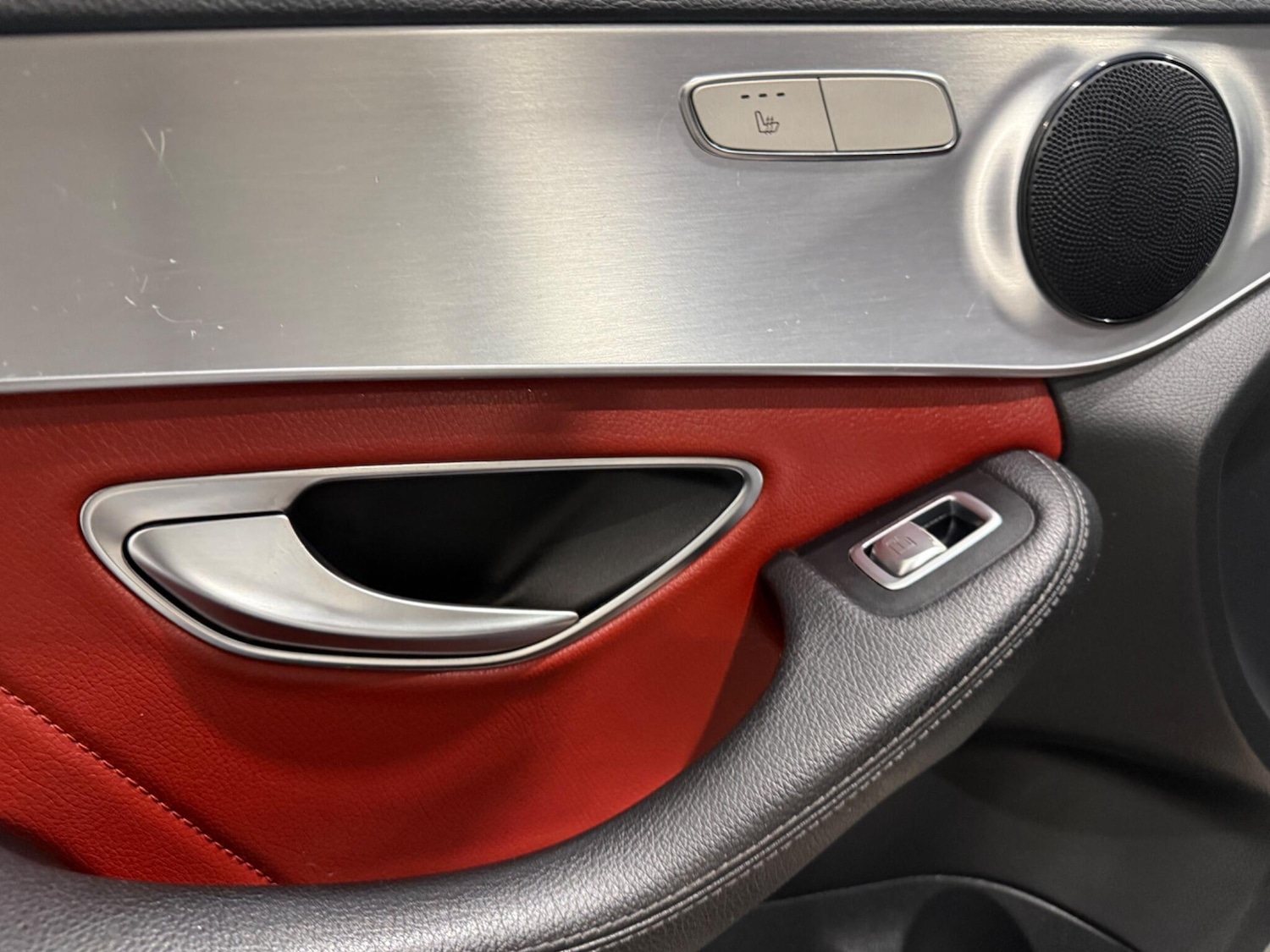 Used Mercedes-Benz C Class 2015 for sale - 77559638: Photo 31