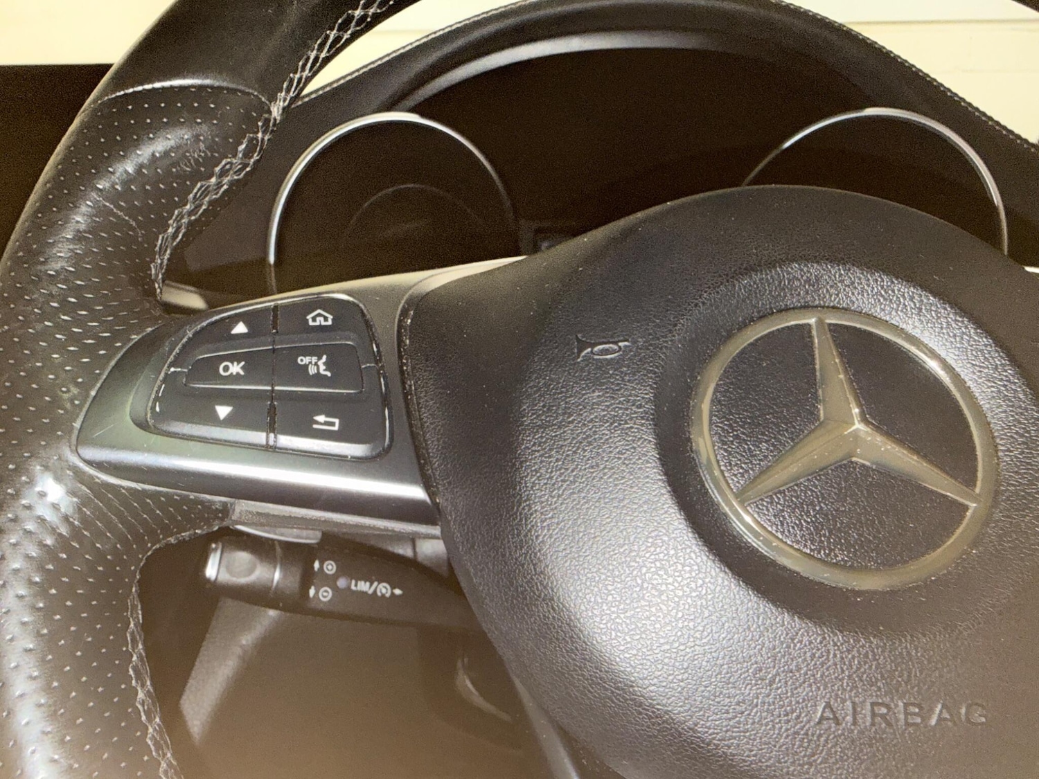 Used Mercedes-Benz C Class 2015 for sale - 77559638: Photo 35