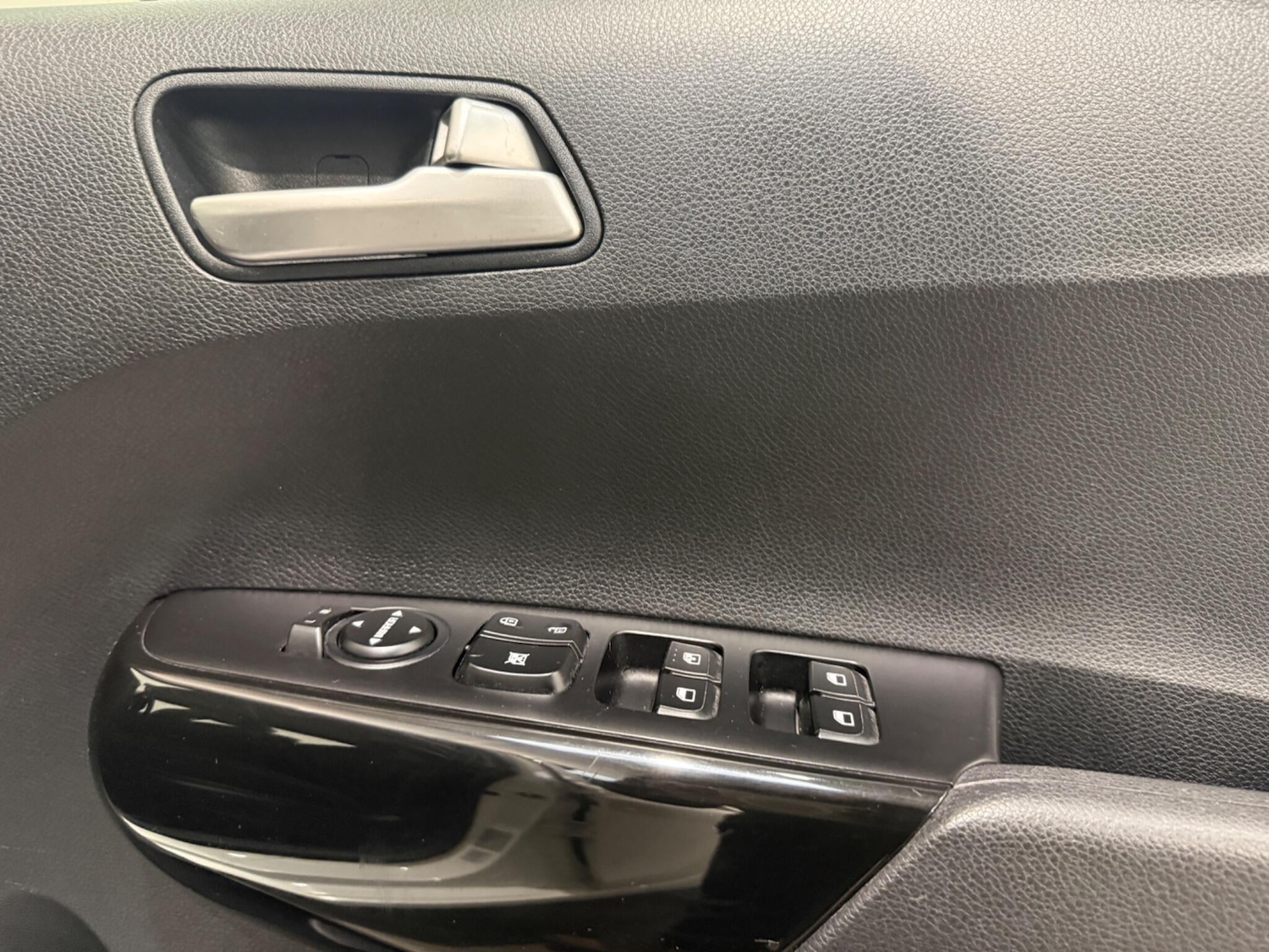 Used Kia Picanto 2019 for sale - 76659117: Photo 27