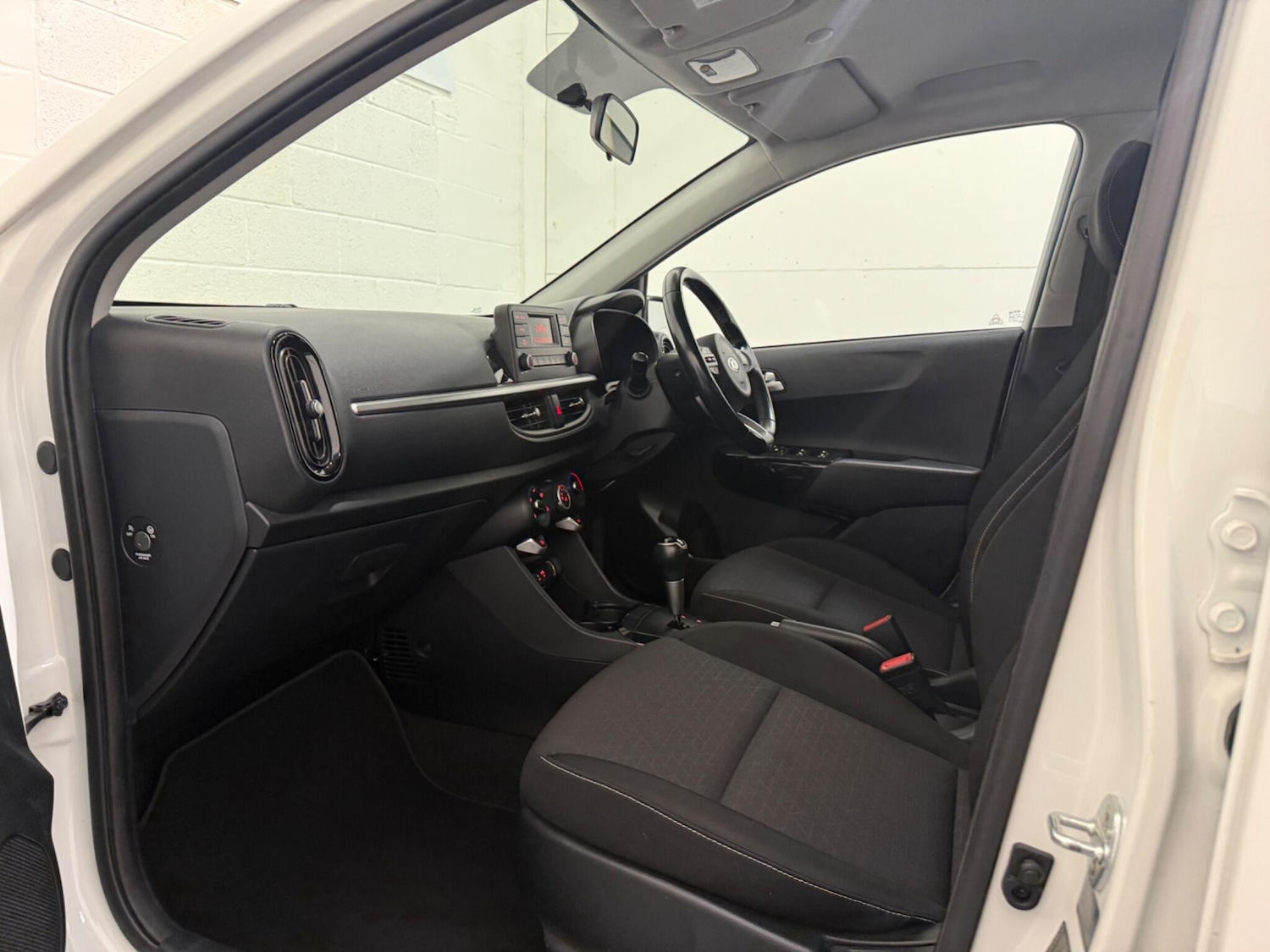 Used Kia Picanto 2019 for sale - 76659117: Photo 34