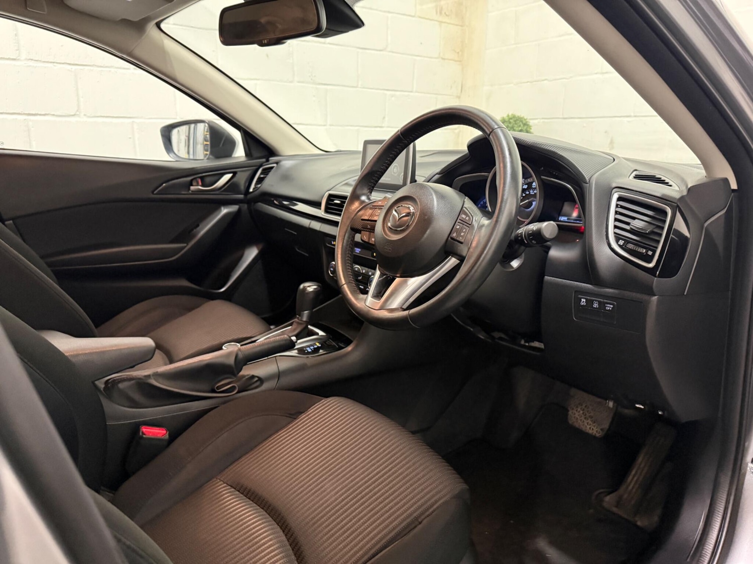 Used Mazda Mazda3 2015 for sale - 77396188: Photo 13