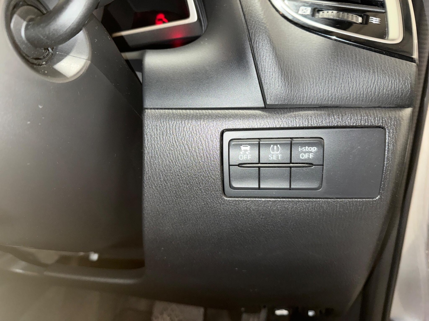 Used Mazda Mazda3 2015 for sale - 77396188: Photo 24