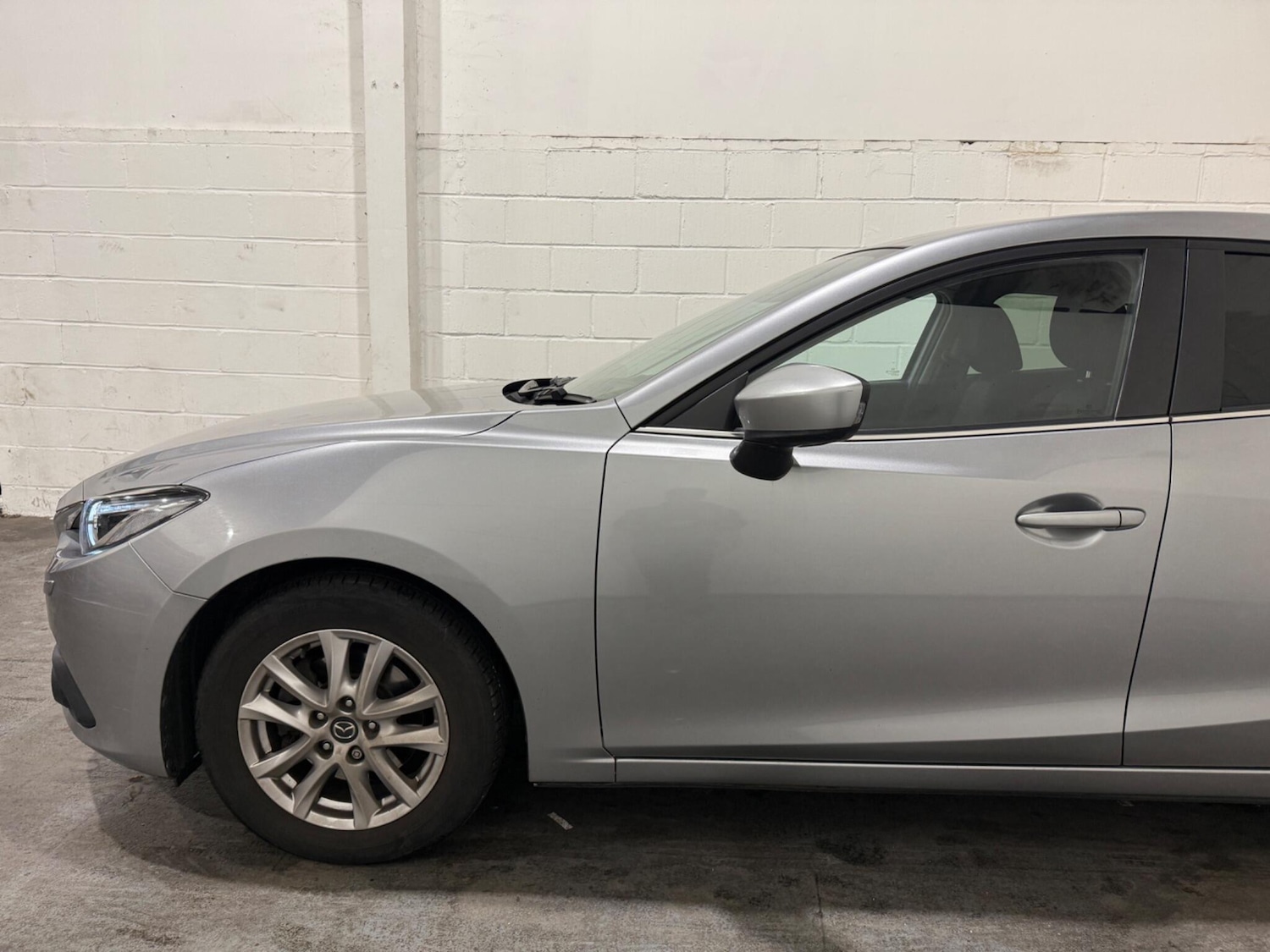 Used Mazda Mazda3 2015 for sale - 77396188: Photo 5