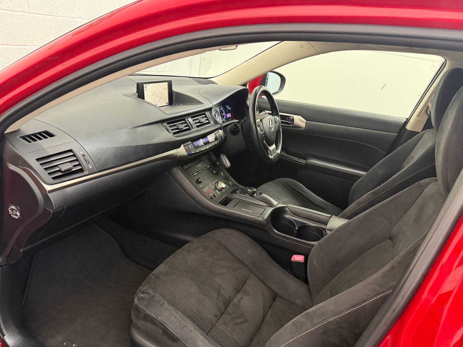 Used Lexus CT 2014 for sale - 76440536: Photo 30