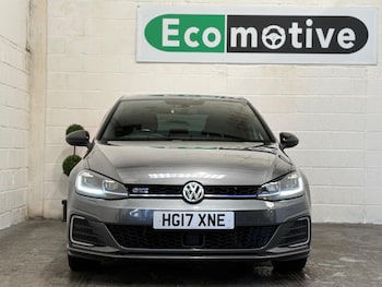 Used Volkswagen Golf 2017 for sale - 77101630: Photo