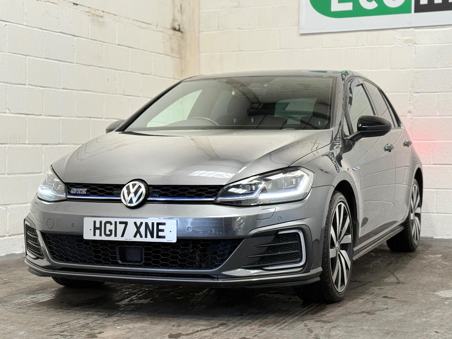 Used Volkswagen Golf 2017 for sale - 77101630: Photo 3