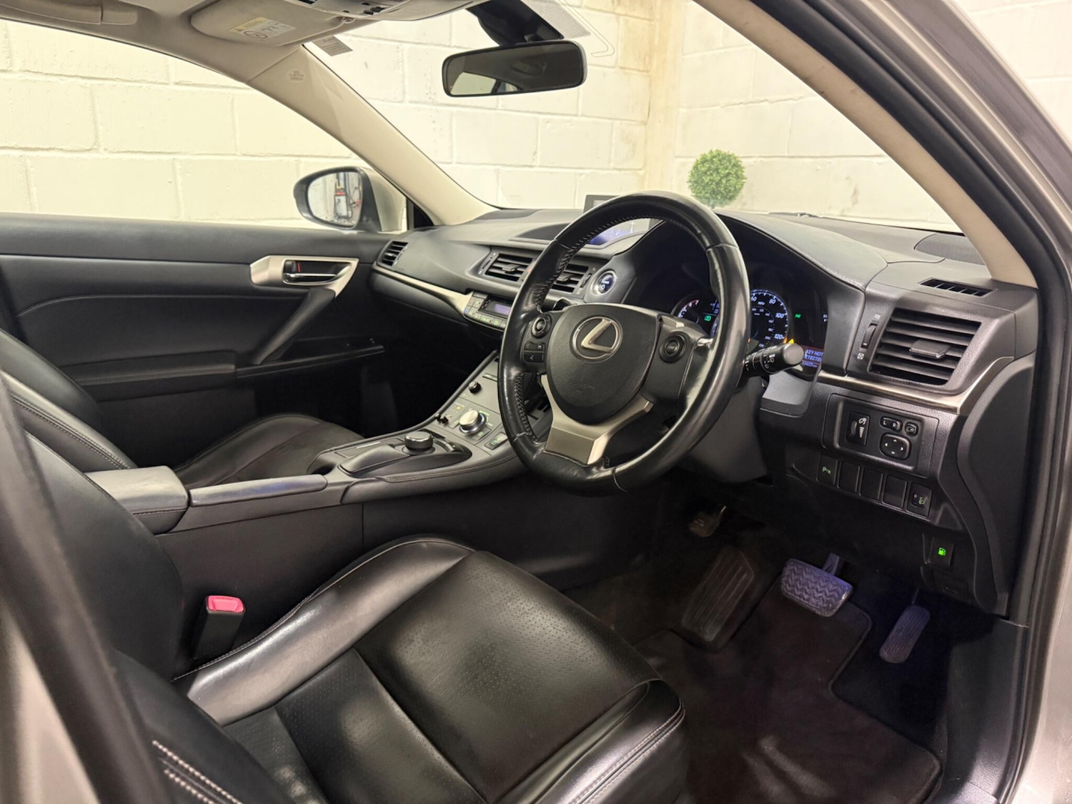 Used Lexus CT 2015 for sale - 77538383: Photo 45