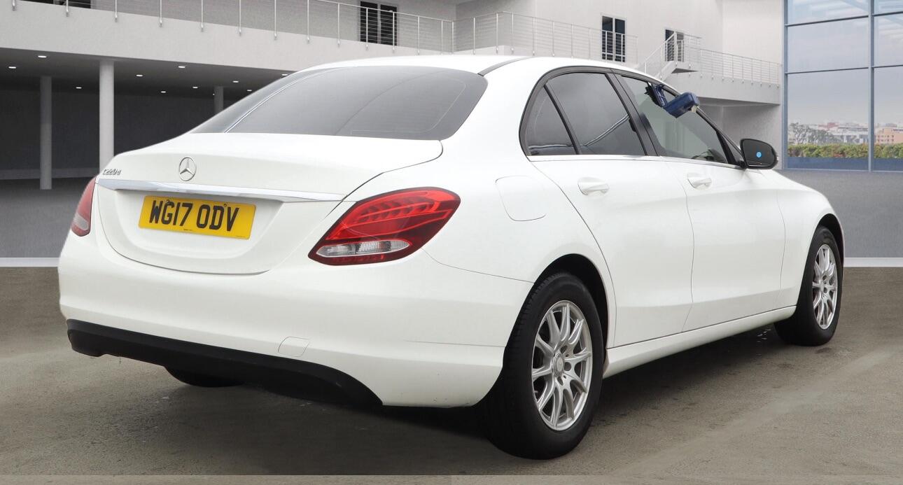 Used Mercedes-Benz C Class 2017 for sale - 76898735: Photo 6