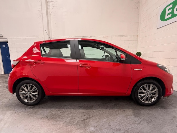 Used Toyota Yaris 2020 for sale - 76260437: Photo 20