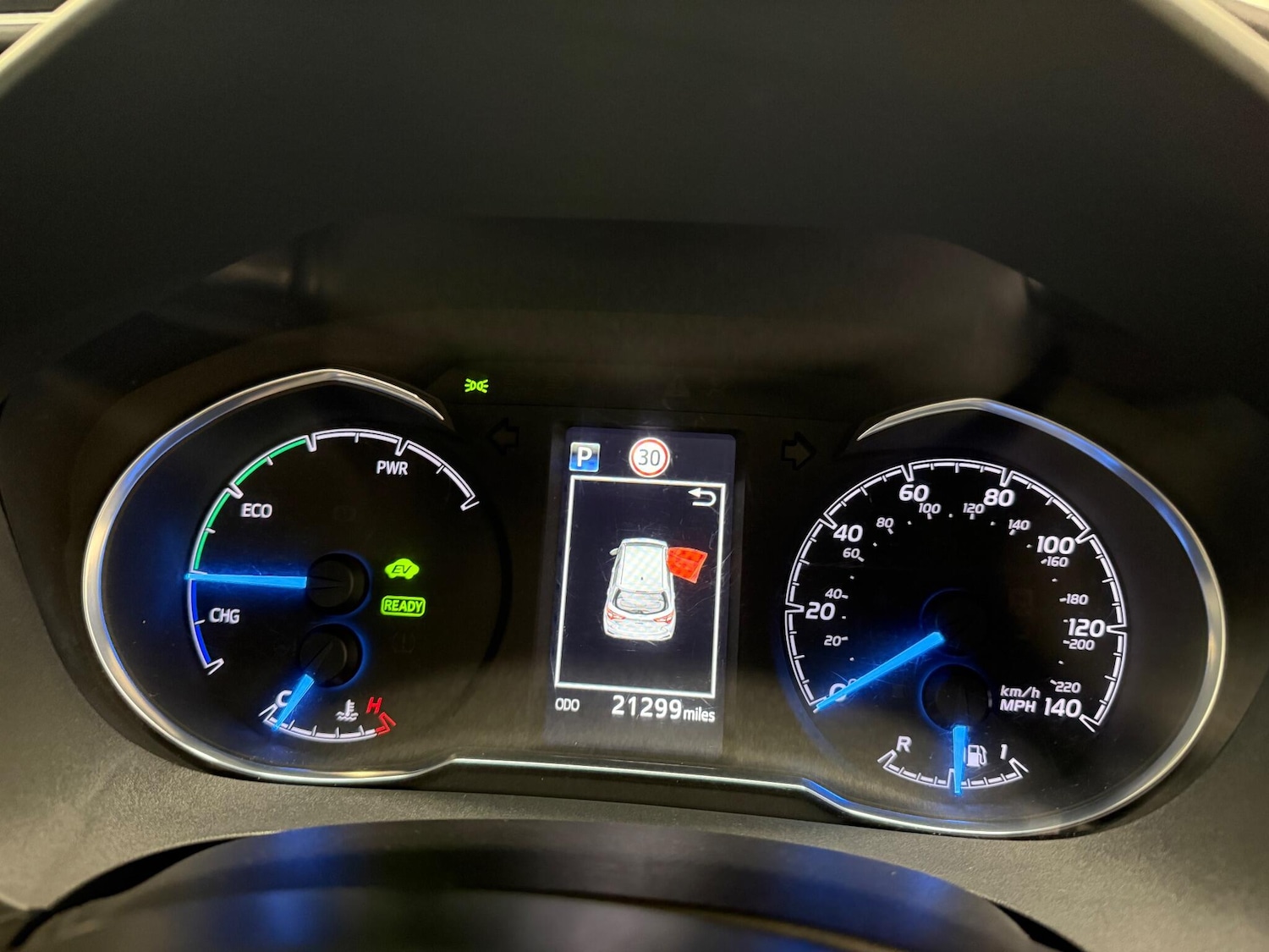 Used Toyota Yaris 2020 for sale - 76260437: Photo 30