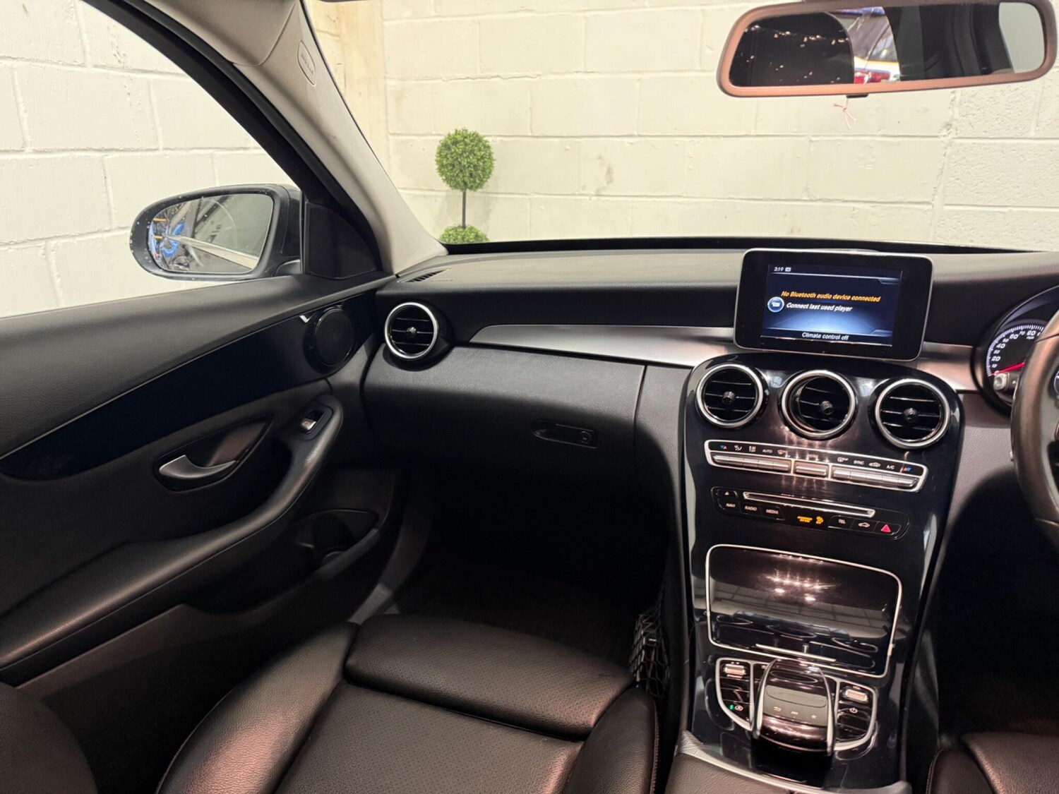 Used Mercedes-Benz C Class 2017 for sale - 77400690: Photo 16