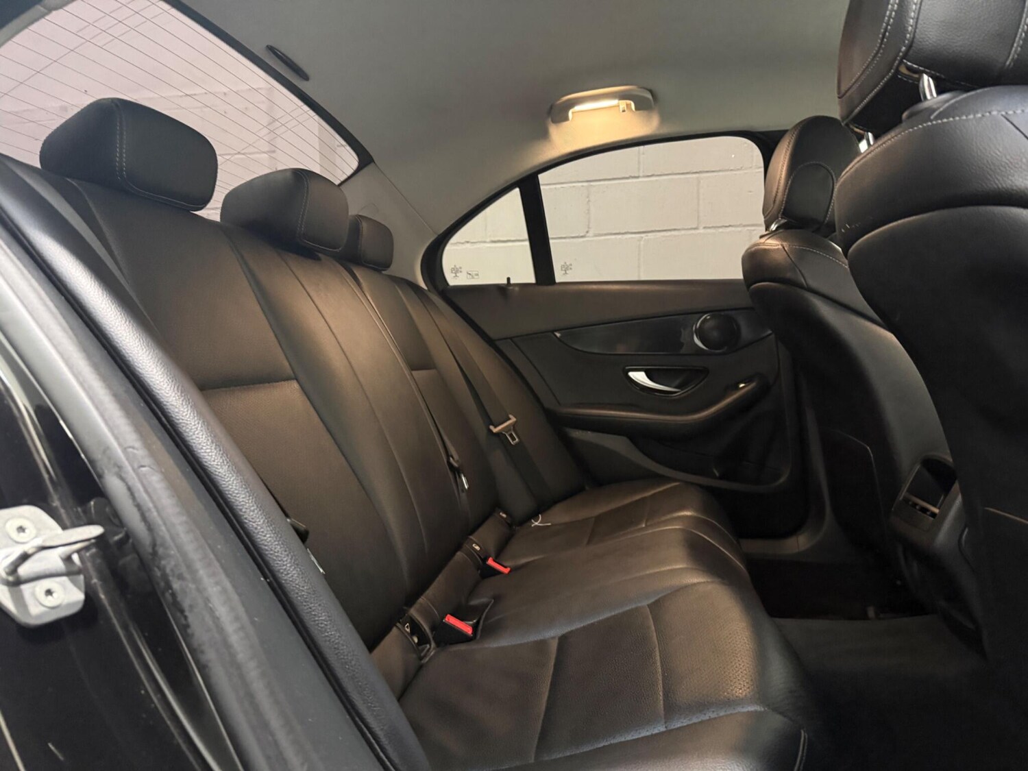 Used Mercedes-Benz C Class 2017 for sale - 77400690: Photo 21