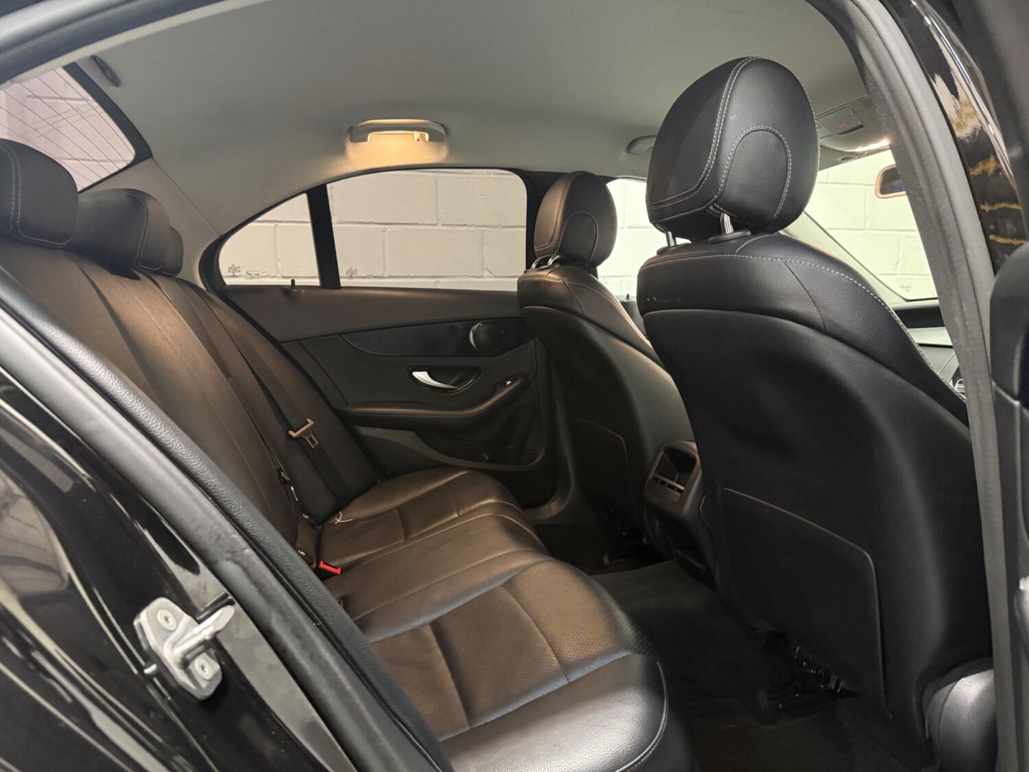 Used Mercedes-Benz C Class 2017 for sale - 77400690: Photo 23