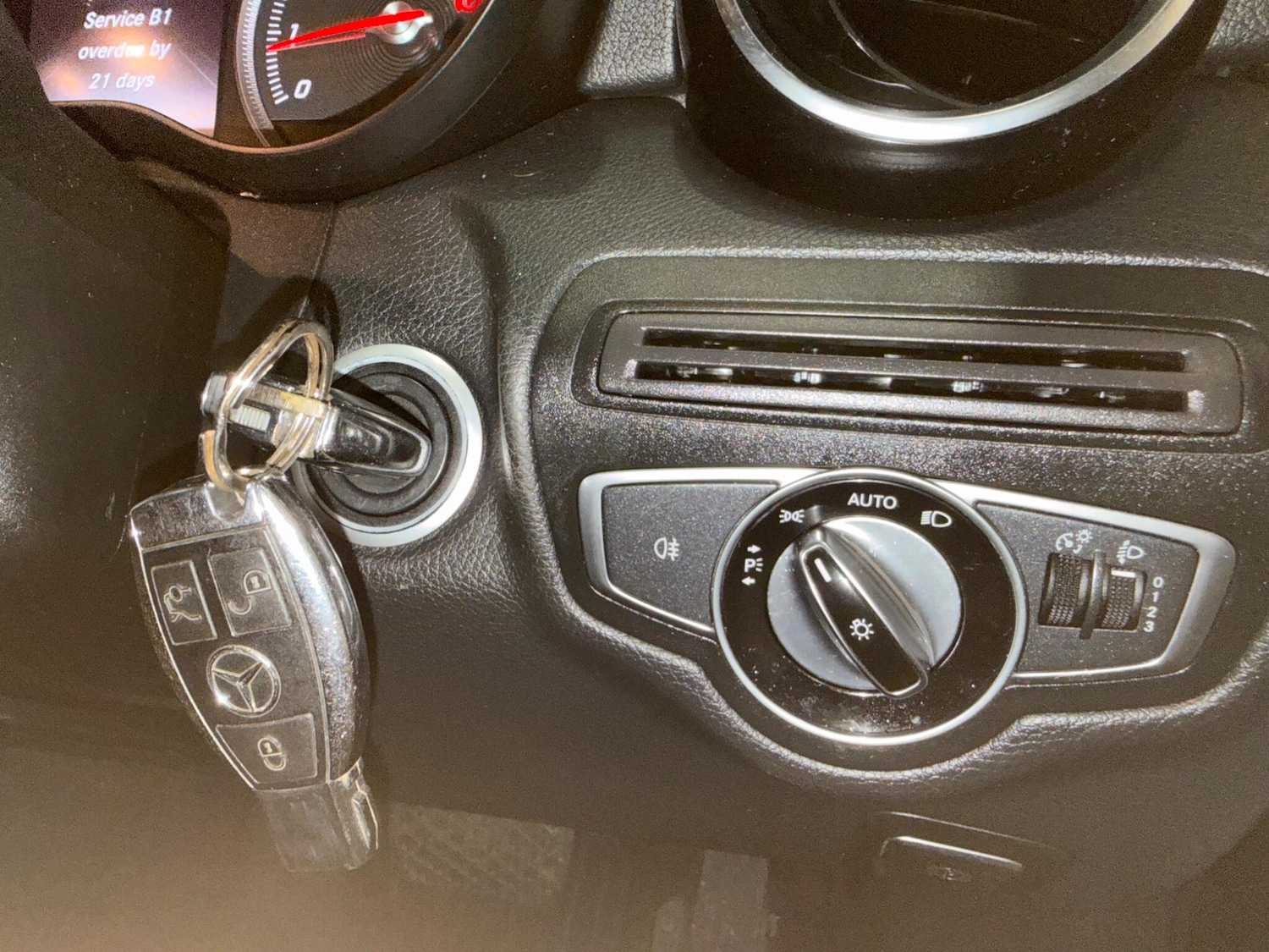 Used Mercedes-Benz C Class 2017 for sale - 77400690: Photo 28