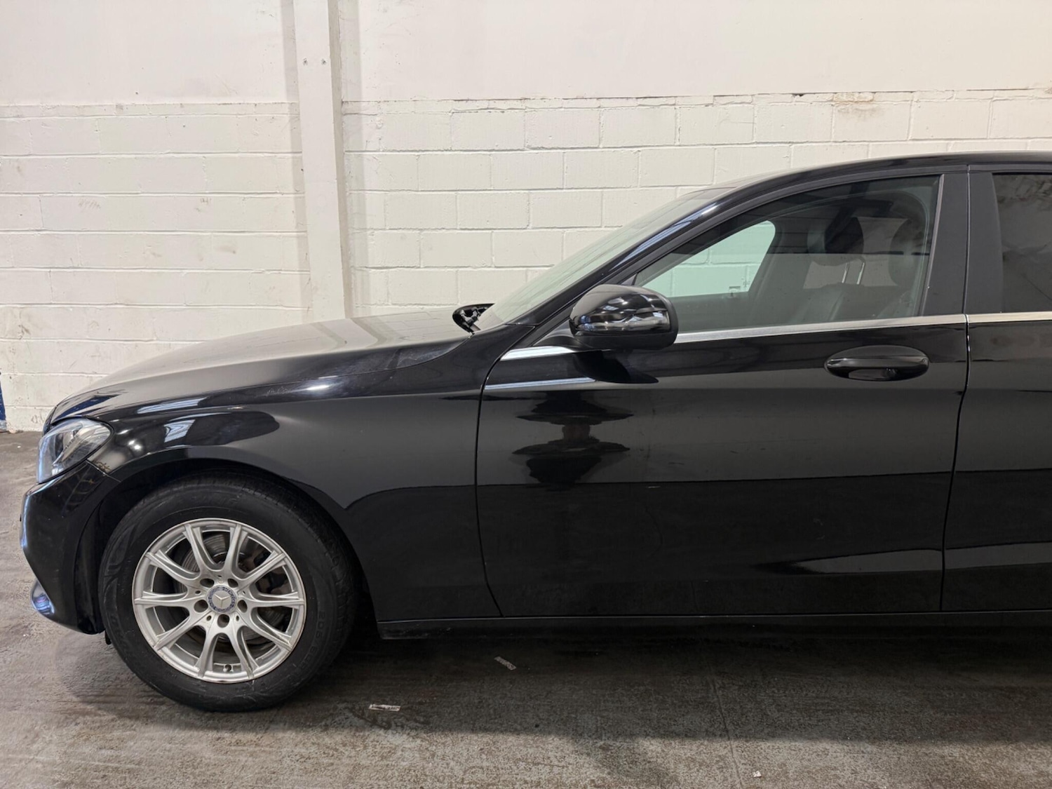 Used Mercedes-Benz C Class 2017 for sale - 77400690: Photo 6