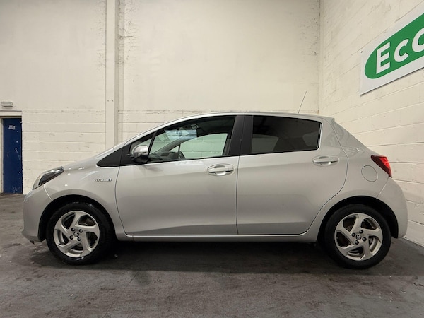 Used Toyota Yaris 2016 for sale - 76179578: Photo 31