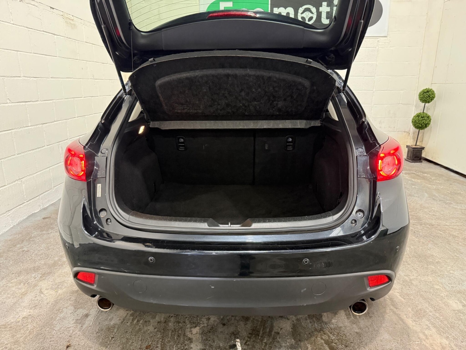 Used Mazda Mazda3 2014 for sale - 77853491: Photo 32