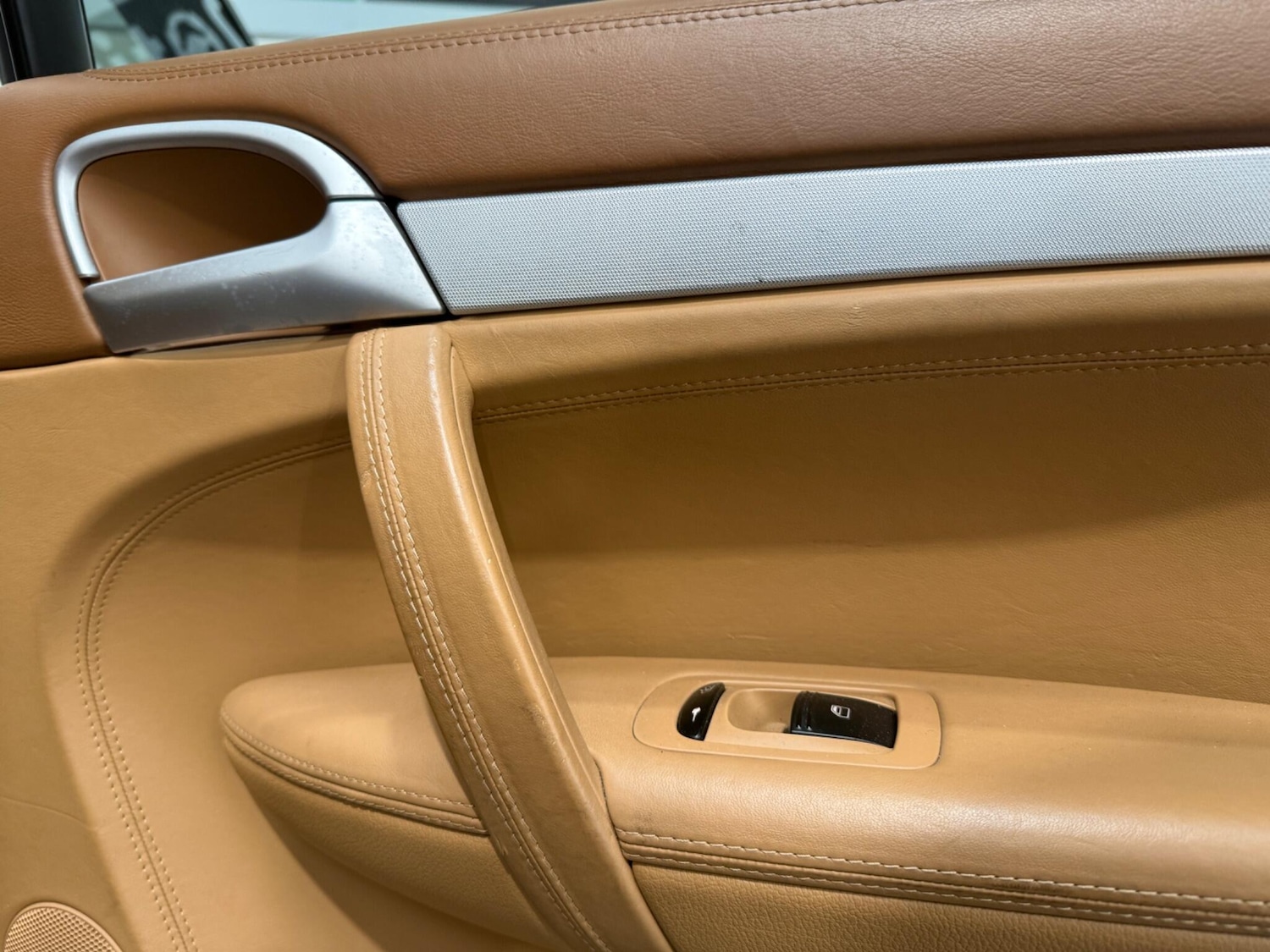 Used Porsche Cayenne 2007 for sale - 77882811: Photo 29