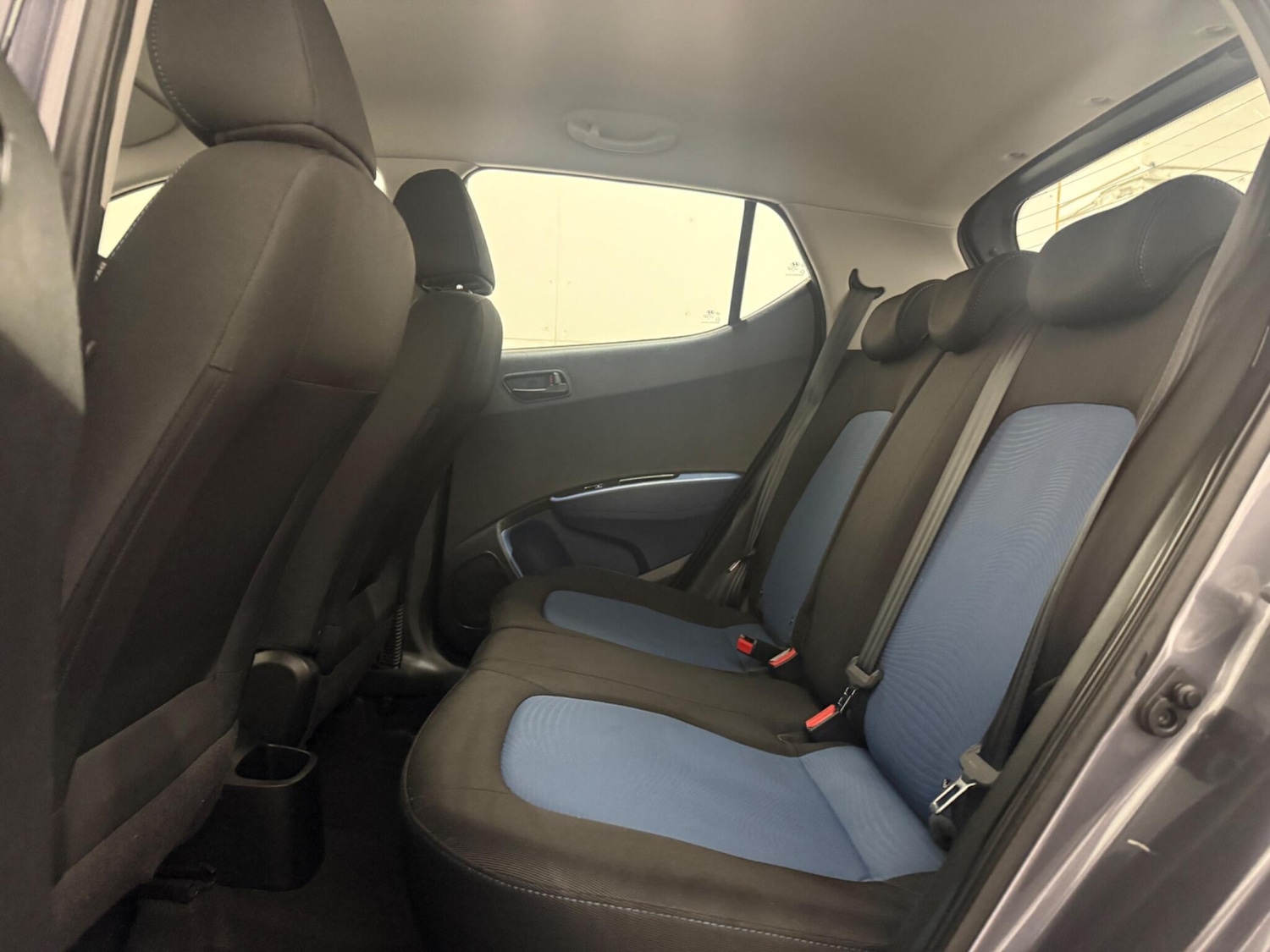 Used Hyundai i10 2016 for sale - 77291732: Photo 25