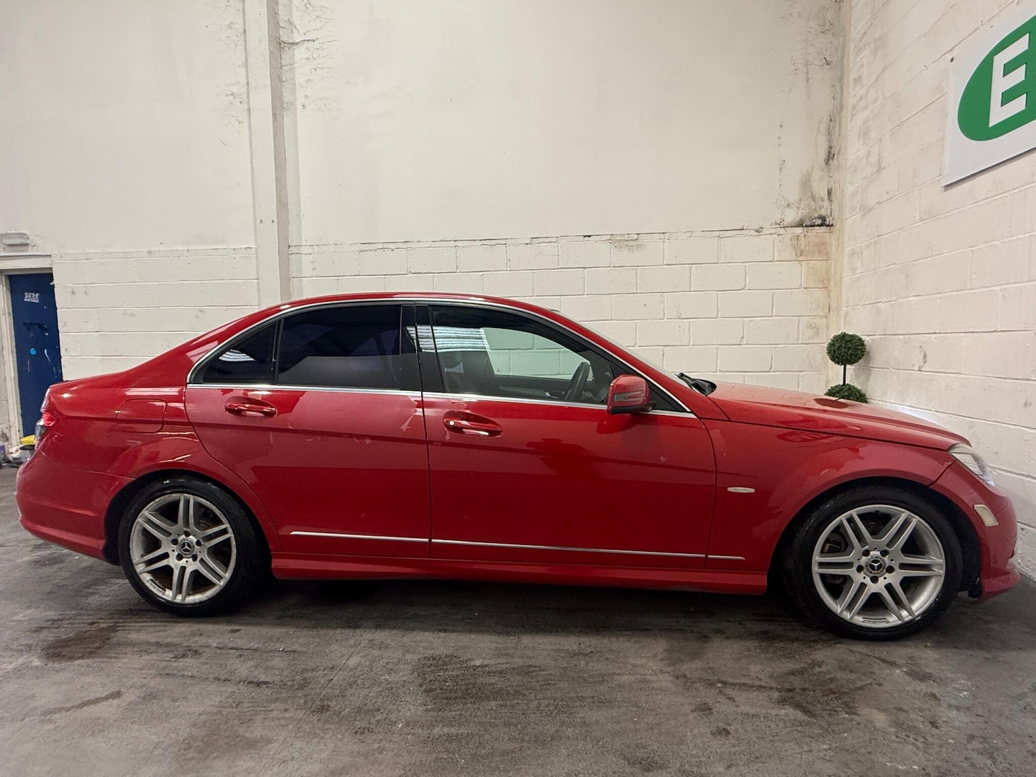 Used Mercedes-Benz C Class 2009 for sale - 77799466: Photo 11