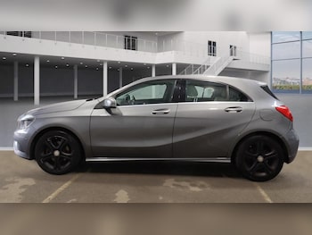 Used Mercedes-Benz A-Class 2015 for sale - 76398897: Photo