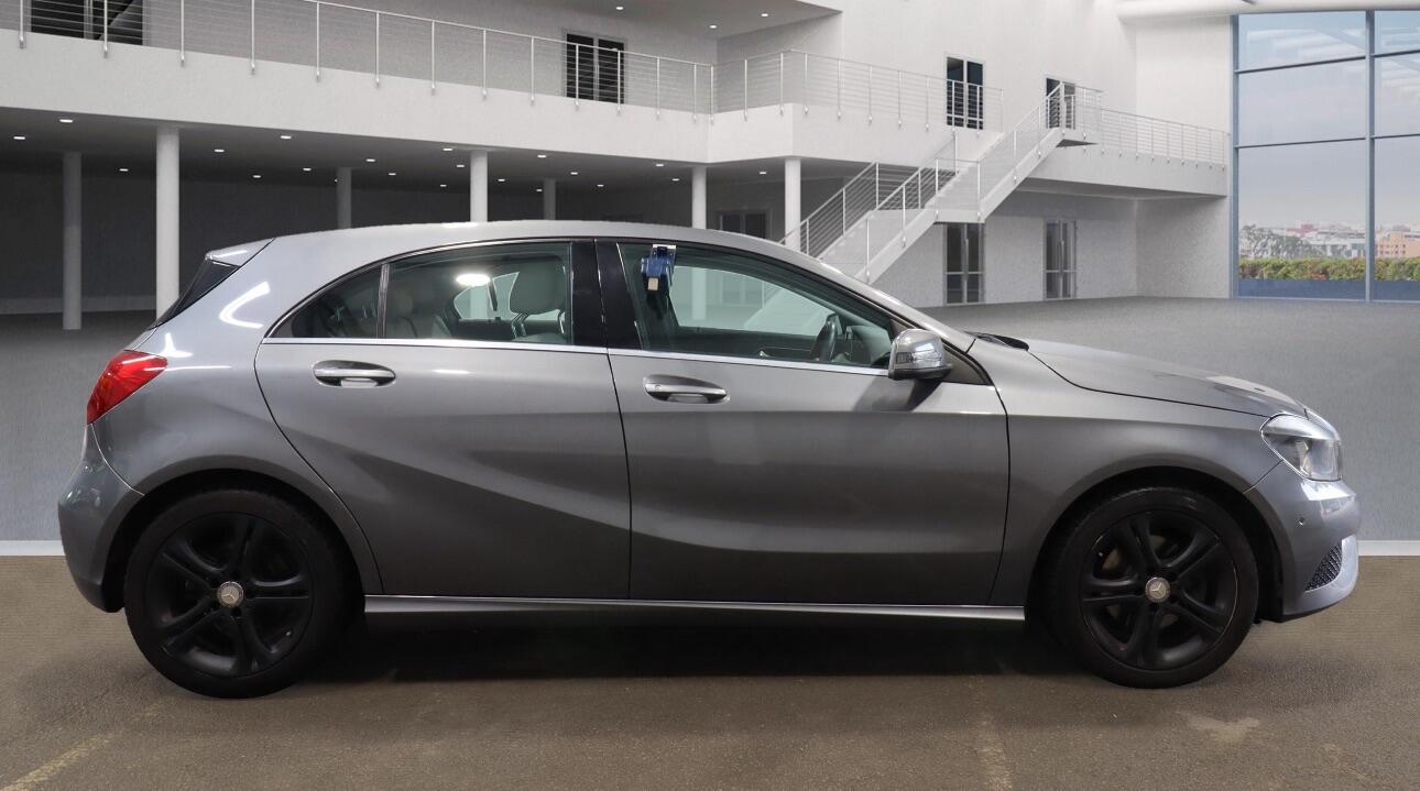Used Mercedes-Benz A-Class 2015 for sale - 76398897: Photo 5
