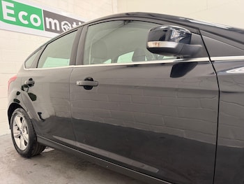 Used Ford Focus 2013 for sale - 75858037: Photo