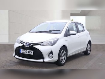 Used Toyota Yaris 2015 for sale - 79315238: Photo