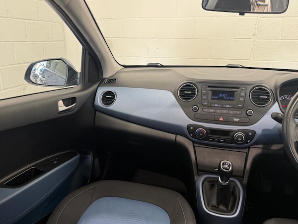 Used Hyundai i10 2015 for sale - 76123037: Photo 12