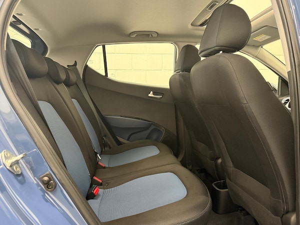 Used Hyundai i10 2015 for sale - 76123037: Photo 21