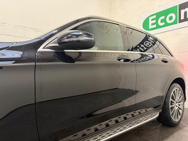 Used Mercedes-Benz GLC 2020 for sale - 76327222: Photo 3