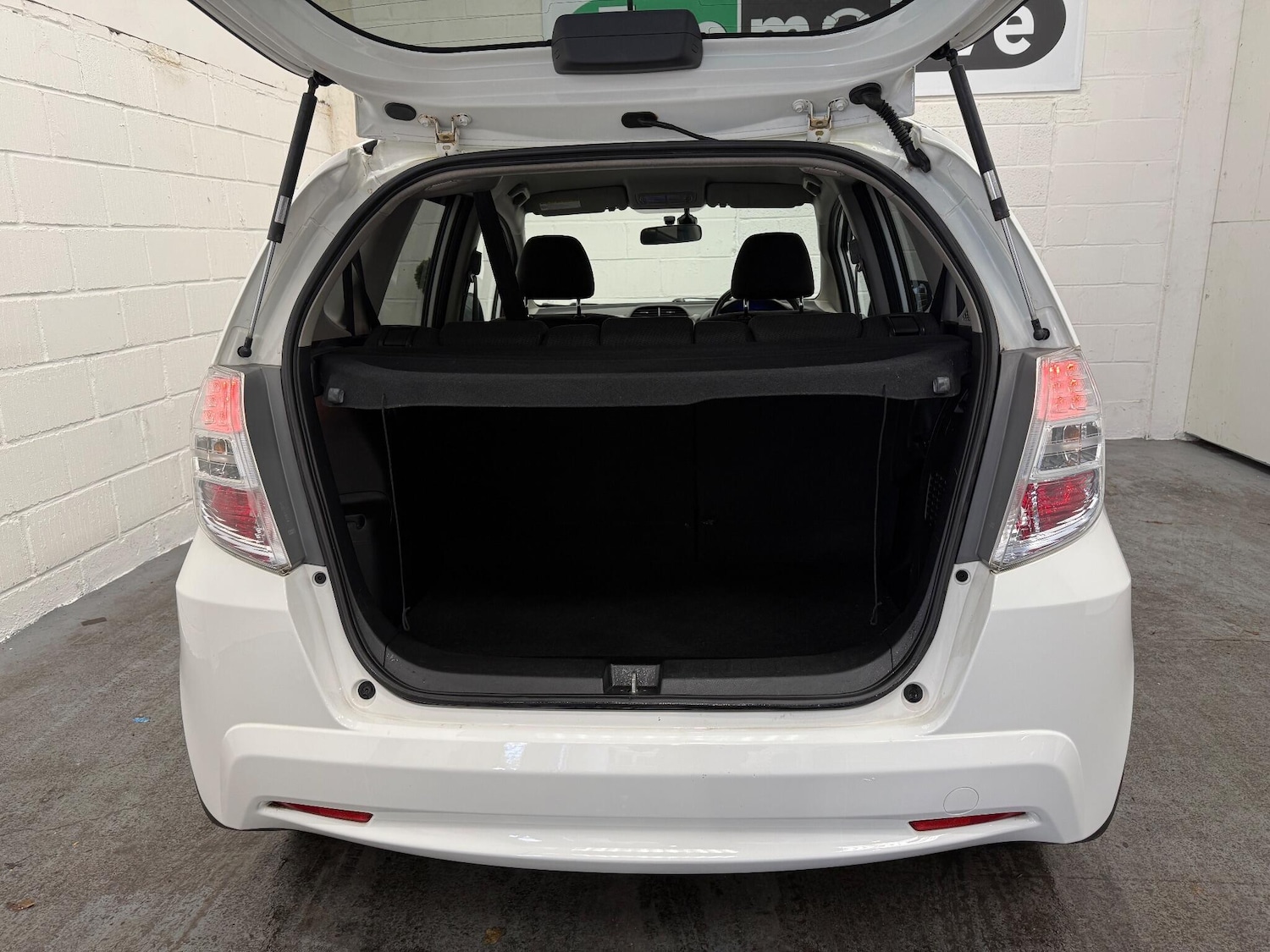 Used Honda Jazz 2012 for sale - 76446788: Photo 32