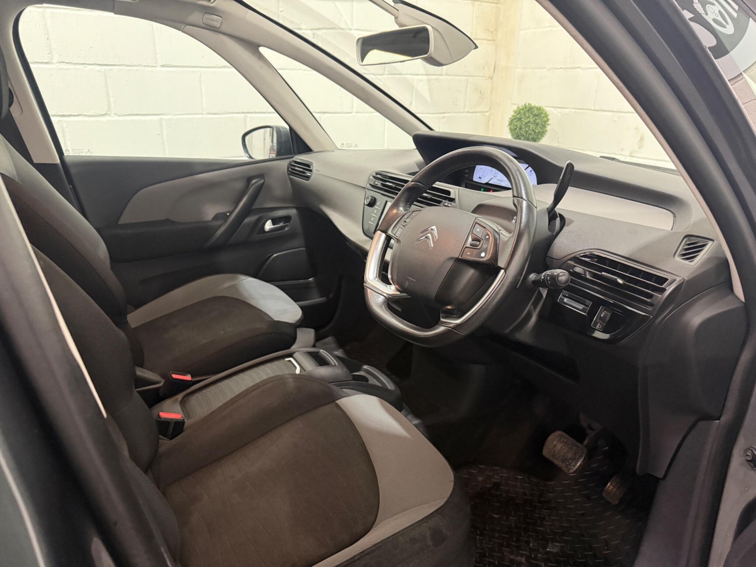 Used Citroen C4 Grand Picasso 2015 for sale - 77304980: Photo 20