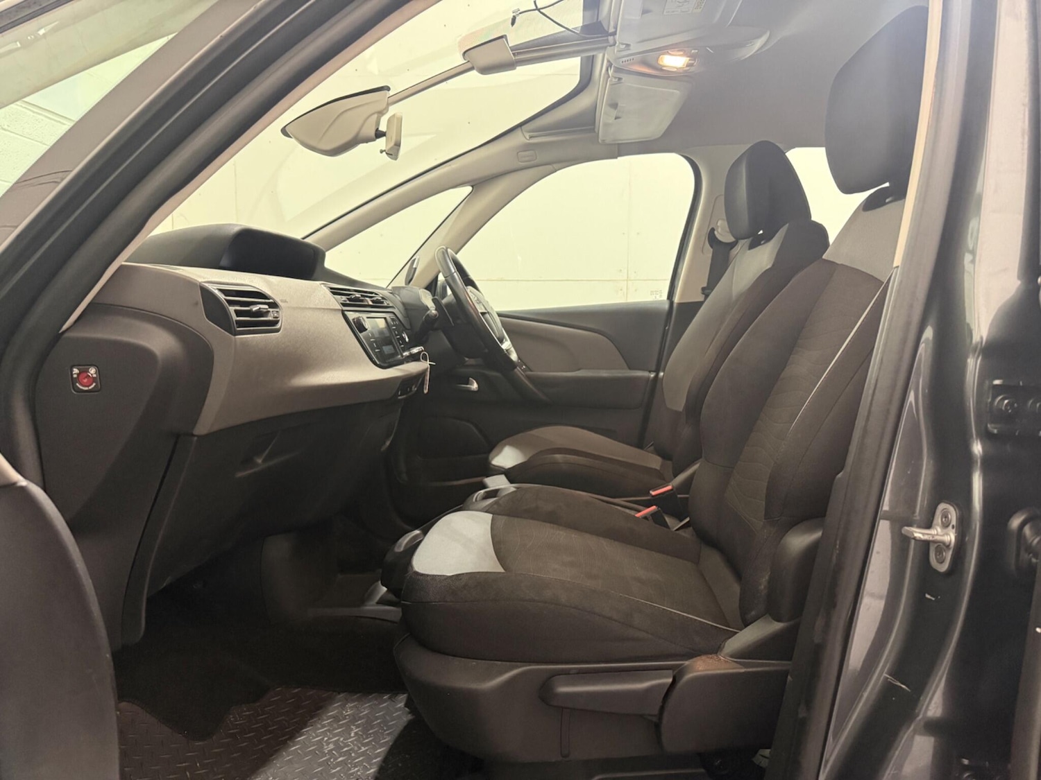 Used Citroen C4 Grand Picasso 2015 for sale - 77304980: Photo 36