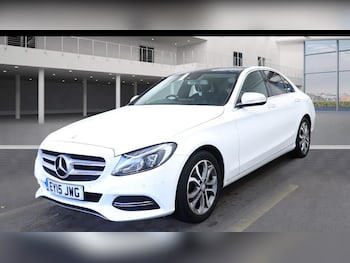 Used Mercedes-Benz C Class 2015 for sale - 76743177: Photo