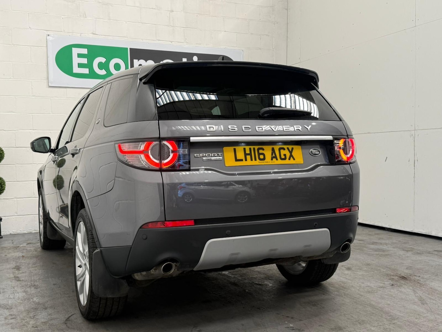 Used Land Rover Discovery Sport 2016 for sale - 76989733: Photo 15