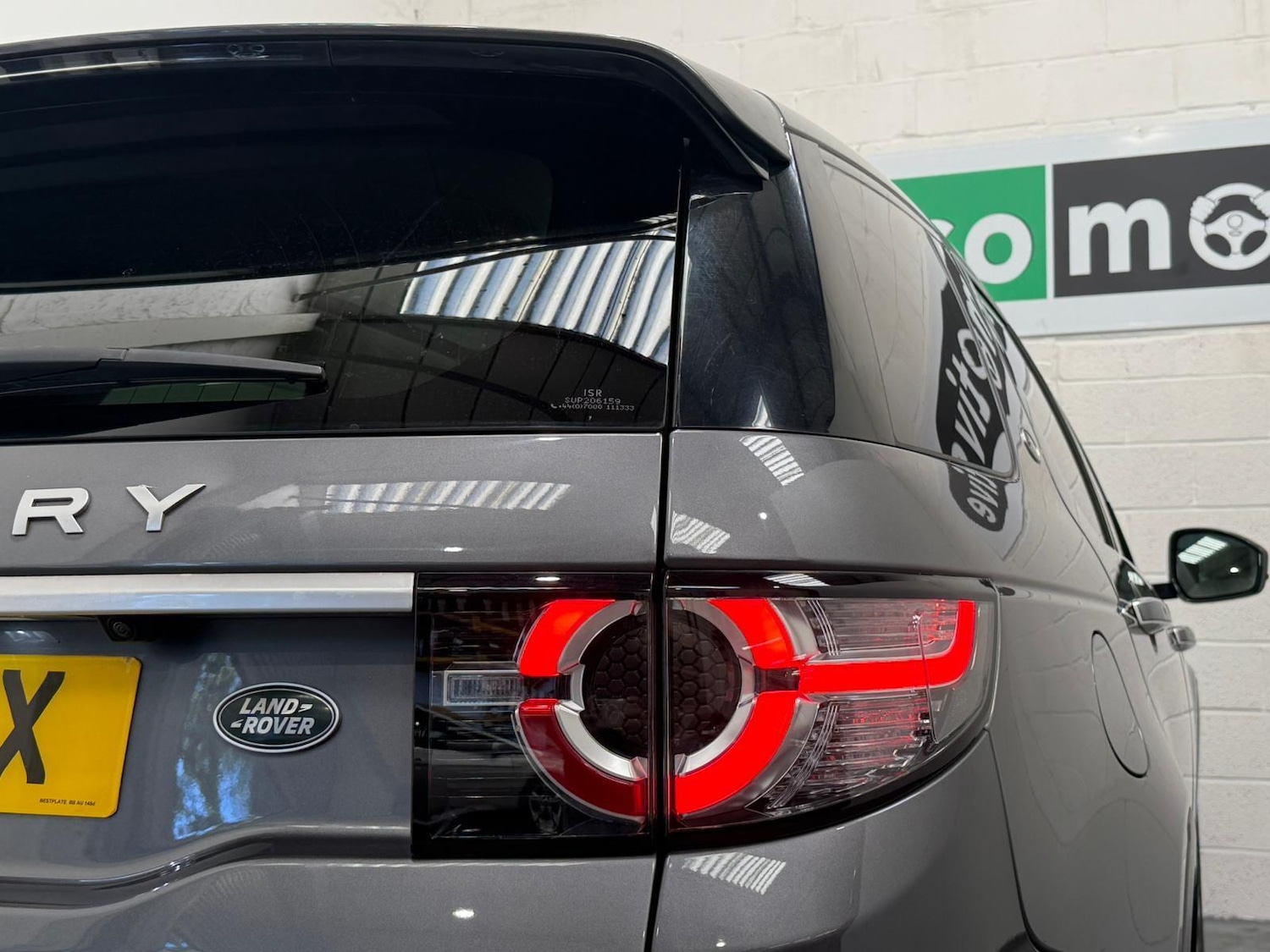 Used Land Rover Discovery Sport 2016 for sale - 76989733: Photo 17