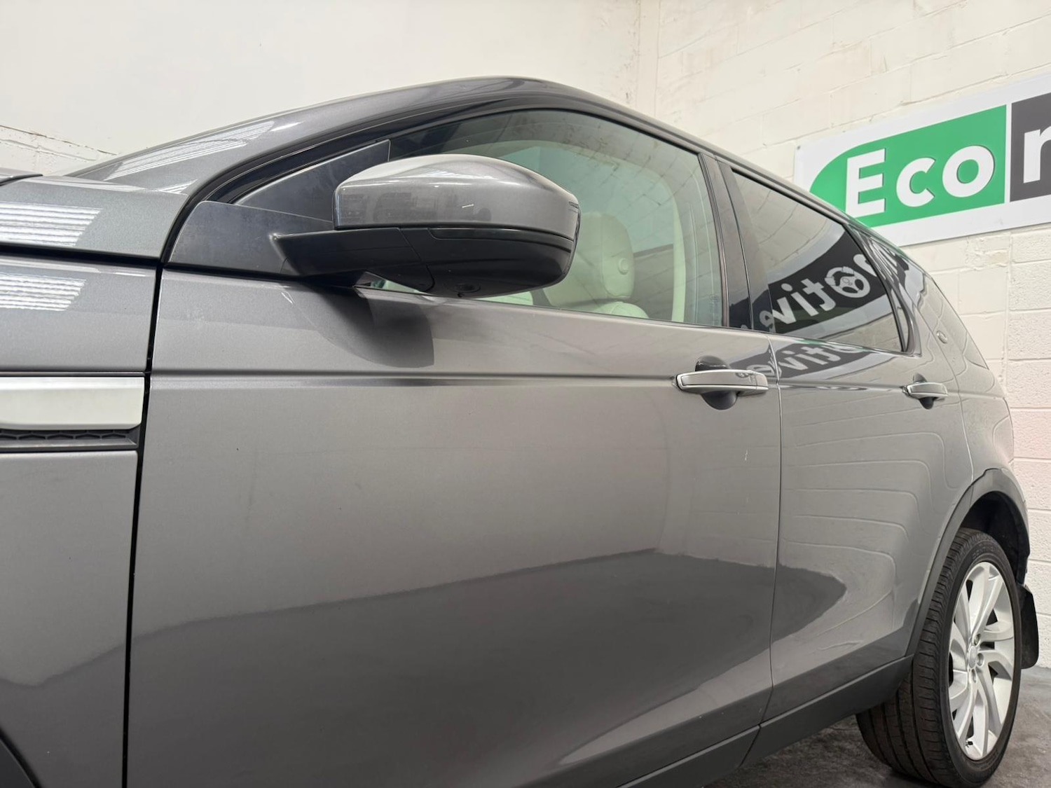 Used Land Rover Discovery Sport 2016 for sale - 76989733: Photo 7