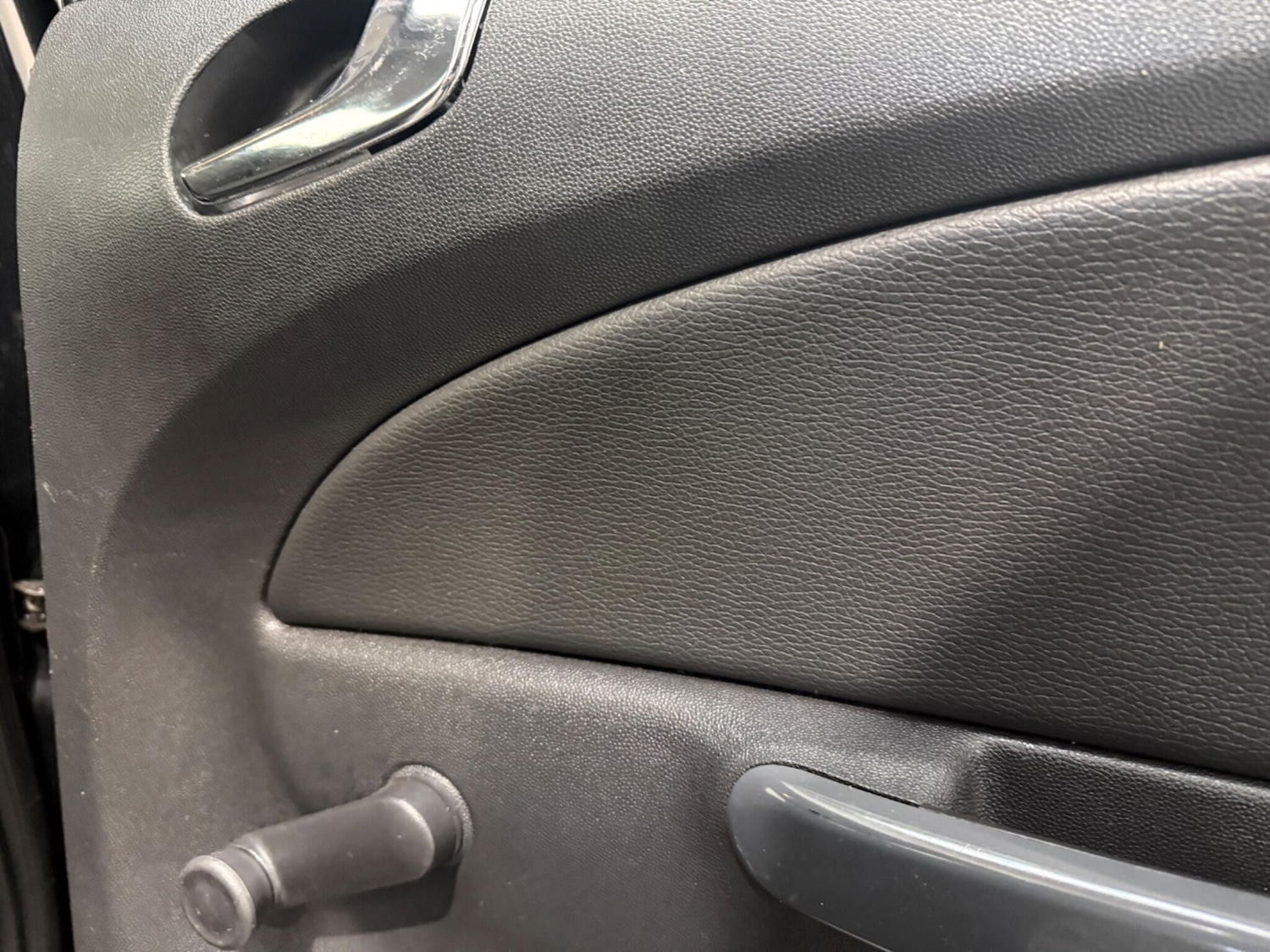 Used Vauxhall Corsa 2011 for sale - 76994428: Photo 27