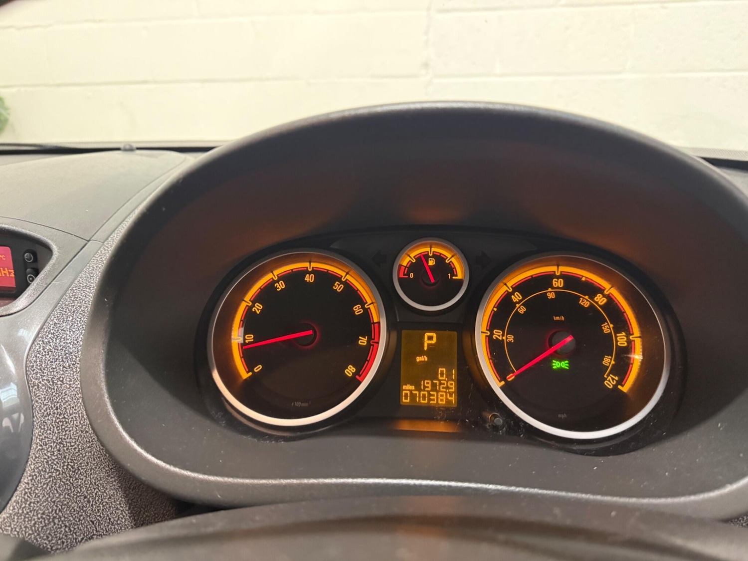 Used Vauxhall Corsa 2011 for sale - 76994428: Photo 29