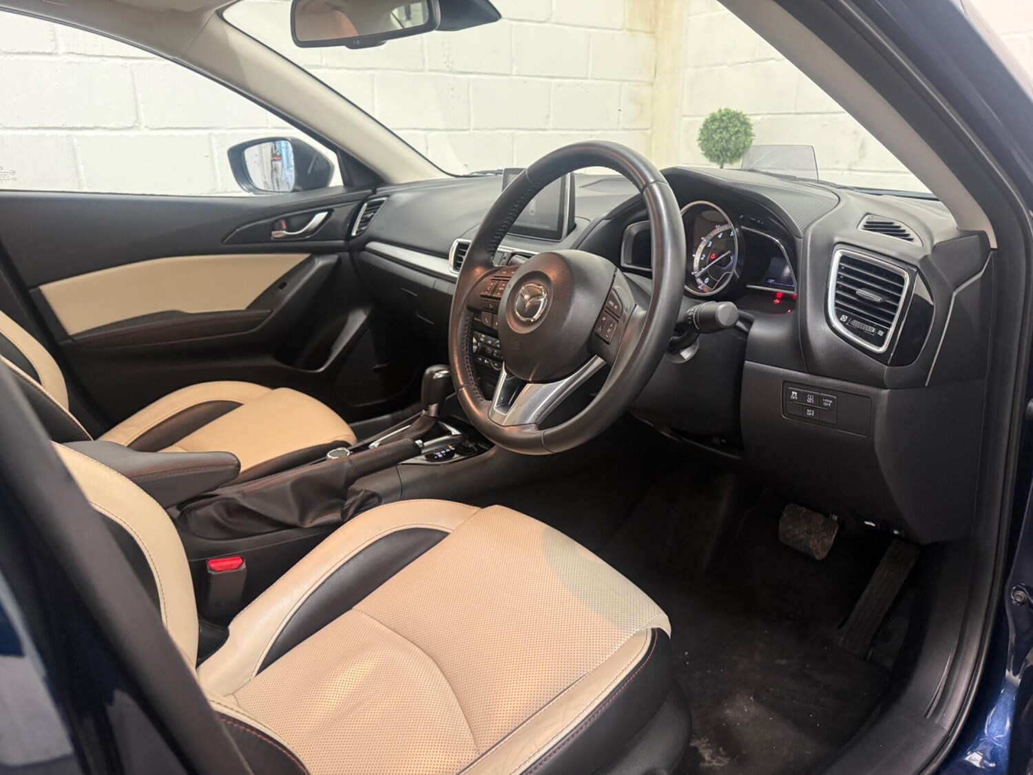 Used Mazda Mazda3 2016 for sale - 77510331: Photo 18